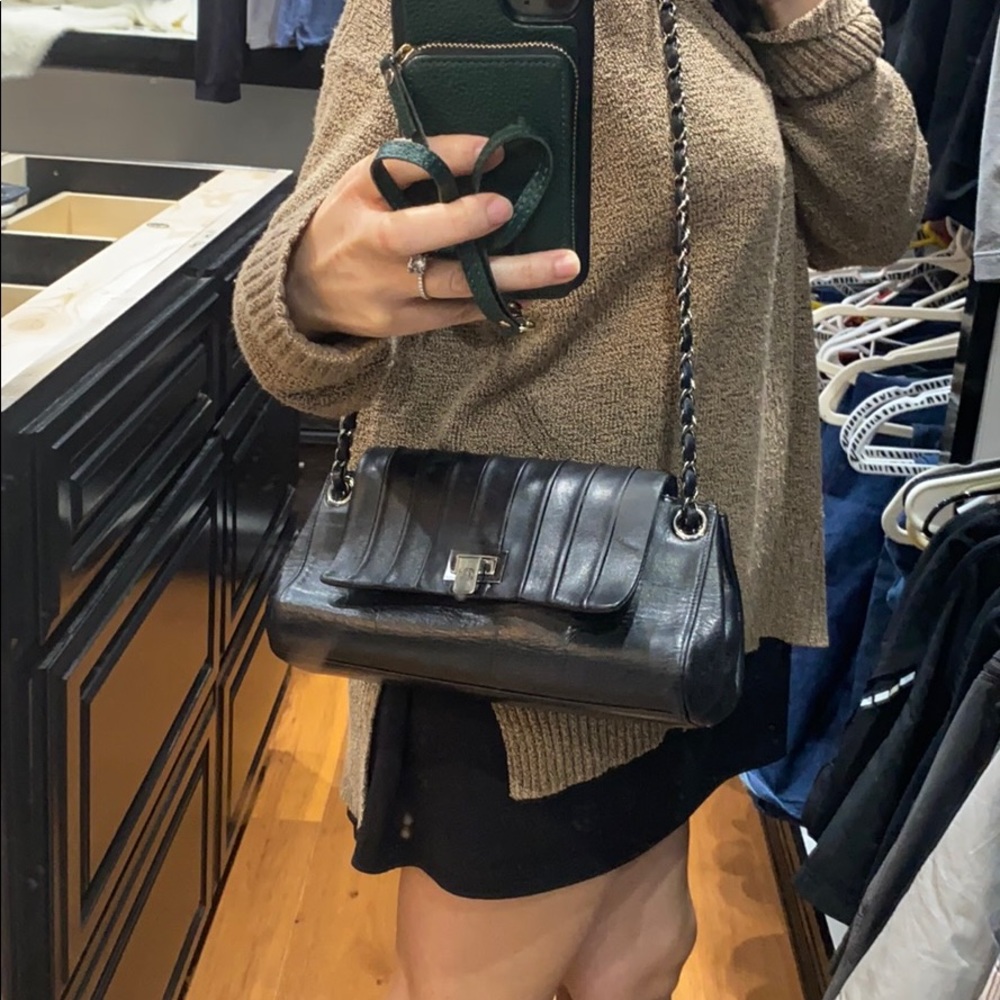 Authentic Chanel purse - Picture 6 of 7
